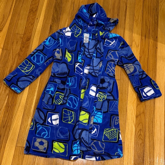 Komar Kids Blue Sports Pattern Robe - Picture 3 of 3